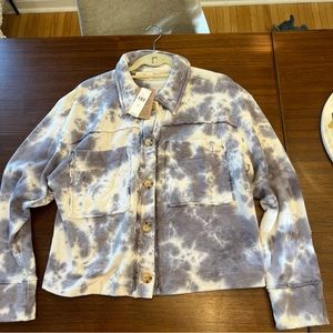 New with tags - T.la Anthropologie Nikes cropped tie-dye shacket